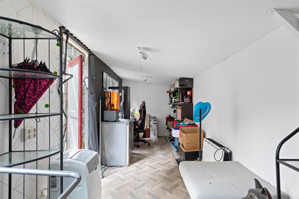Medium property photo - W.H. Vliegenstraat 93, 3317 GS Dordrecht